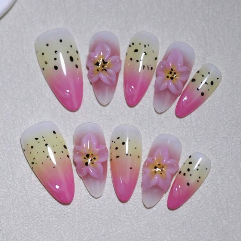 Handmade Pomegranate Floral Print Nails🌸